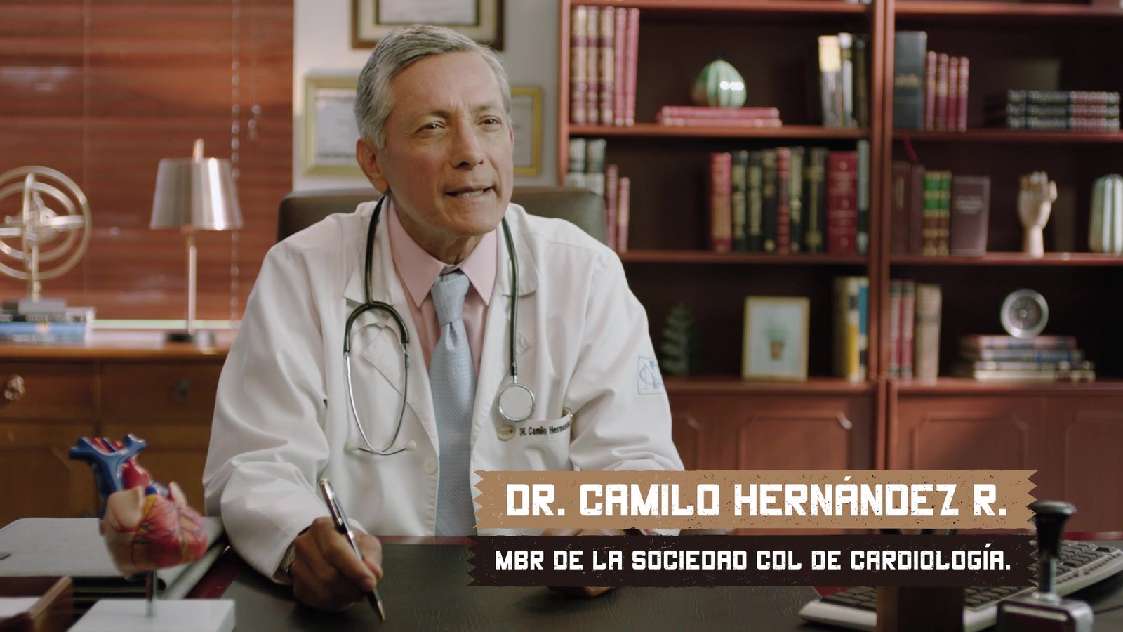 doctor camilo hernandez